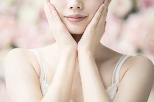 米倉涼子が愛用する化粧品カナデルプレミアホワイトの効果【芸能人に人気の理由が分かる】