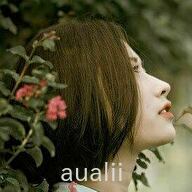 aualiiライター山崎かをり